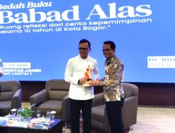 Bedah Buku Babad Alas, Refleksi Kepemimpinan 10 Tahun di Kota Bogor Digelar di UNJA