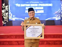 Wali Kota Maulana Raih Penghargaan Dari Menteri Hukum RI Atas Dukungan Hadirnya Pos Bantuan Hukum di Semua Kelurahan Kota Jambi