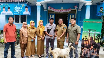 PT Persada Sawit Makmur Salurkan Hewan Kurban untuk Masyarakat Sekitar Perusahaan