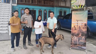PT Kelantan Sakti Semarakkan Idul Adha dengan Bagikan Hewan Kurban ke 16 Desa