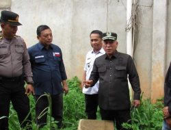 Sidak ke Perusahaan di Mestong, Ketua DPRD Muaro Jambi Temukan Drainase Tertutup Bangunan