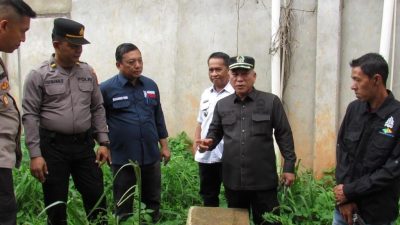 Sidak ke Perusahaan di Mestong, Ketua DPRD Muaro Jambi Temukan Drainase Tertutup Bangunan