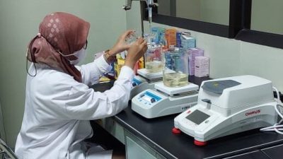Dosen UNJA Ciptakan SOGY Serum dari Daun Pucuk Merah, Inovasi Nano untuk Anti-Aging dan Perlindungan Kulit