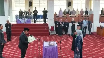 Rifaldi Lantik Wikhe Sebagai Anggota DPRD Merangin PAW Sisa Masa Jabatan 2024-2029 dari Partai Nasdem