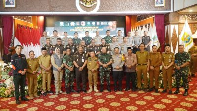 Gubernur Al Haris Tegaskan Penanganan Karhutla Jambi Harus Terpadu, Tidak Boleh Ada Keraguan Bertindak