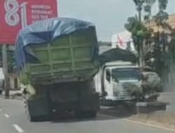 Diduga Truk Batu Bara Bebas Melintas di Siang Bolong, Ke Mana Satgas Wasgakum Jambi, kemana organisasi yang mengawasi?