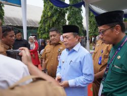 Gubernur Al Haris Apresiasi Penyerahan Murid Baru Secara Adat Melayu Jambi di SMA Negeri 1 Muaro Jambi