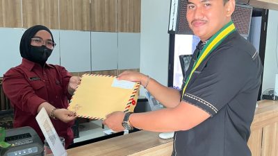 Desak Kejari Muaro Jambi Tetapkan Status Hukum Ade Asmara, PW SEMMI Jambi Serahkan Legal Opinion Ahli Hukum Pidana Korupsi 